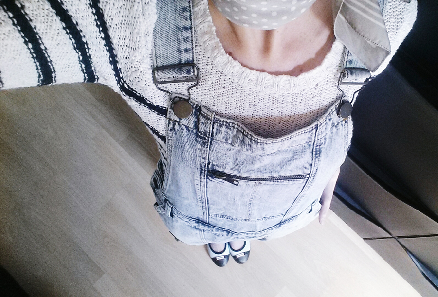 black white minimal pattern print striped knitted breton sweater denim dungarees hunter flats