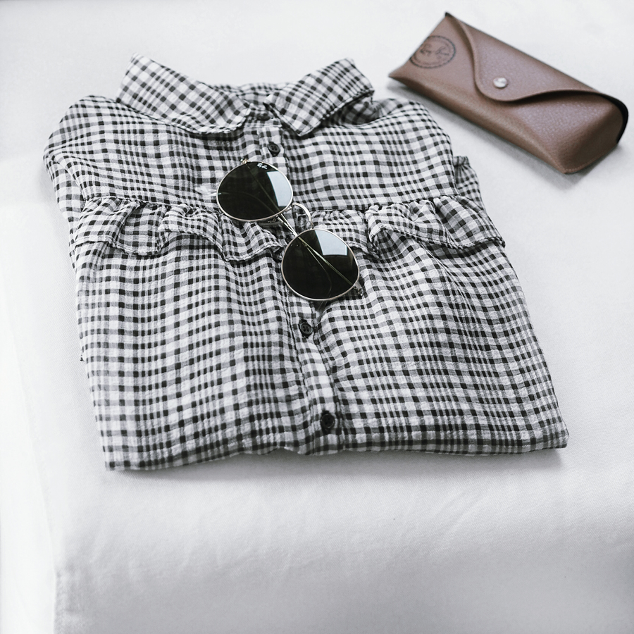 Ruffle blouse greyscale check print minimal look 