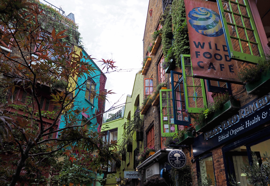 Neal's Yard London summer