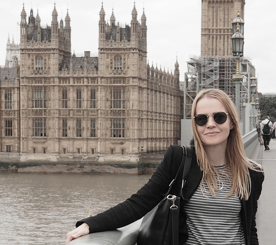 black suit luxe leather mules stripes ray-ban london Big Ben London view outfit