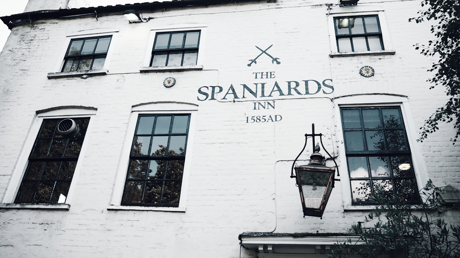 Spaniards Inn London Hampstead Heath medieval building facade