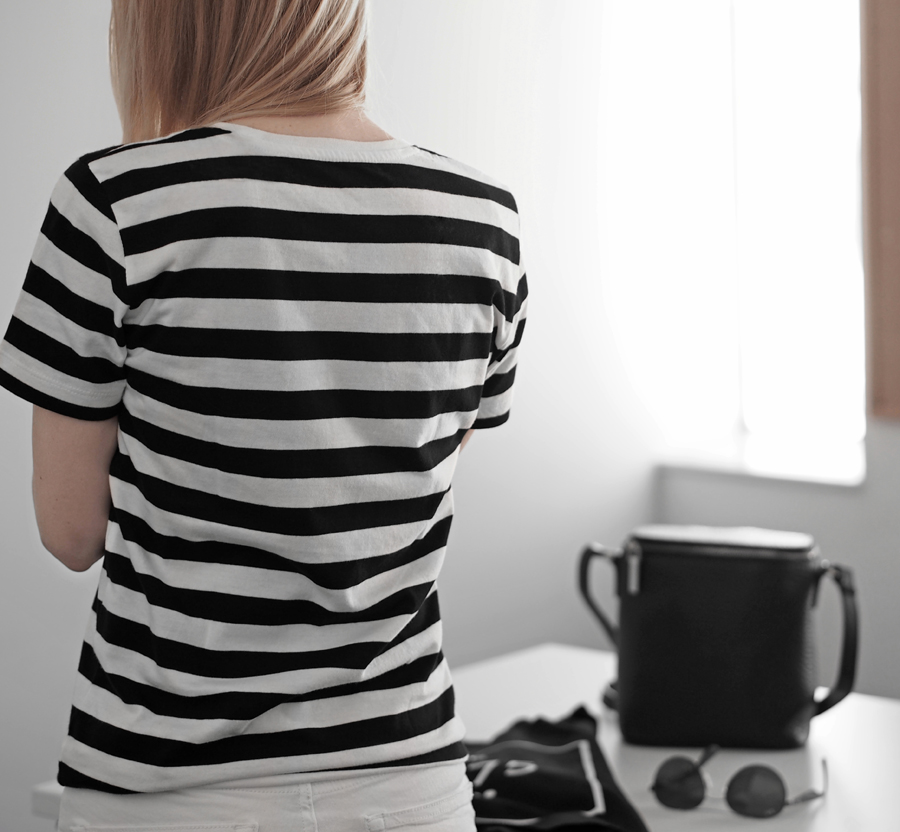 minimal chic outfit white lace-up skinny high waist jeans Topshop Jamie, Muji black and white striped t-shirt, black the 1975 cropped sweatshirt, silver loop detail leather pumps H&M, Nakedvice The Perspective leather bag, Ray-Ban sunglasses