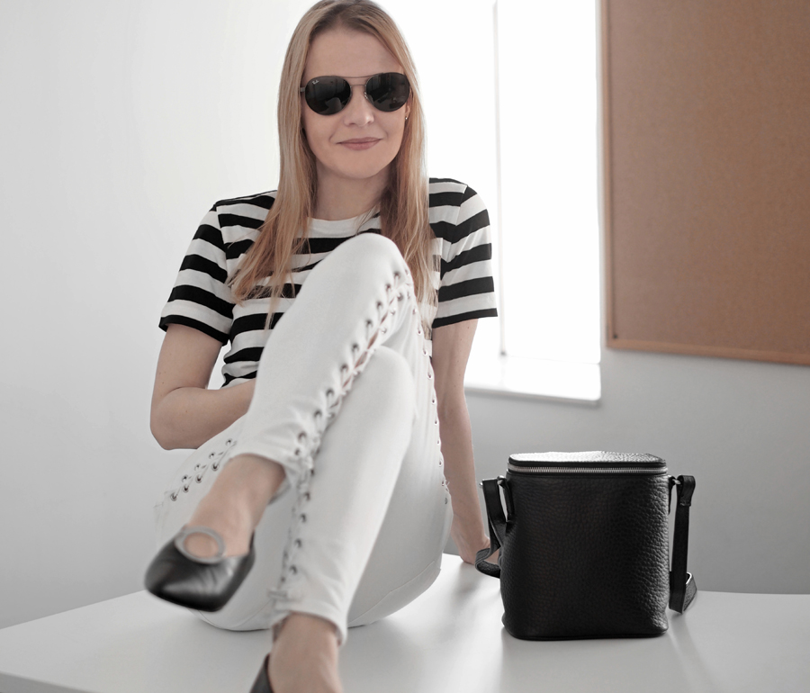 minimal chic outfit white lace-up skinny high waist jeans Topshop Jamie, Muji black and white striped t-shirt, black the 1975 cropped sweatshirt, silver loop detail leather pumps H&M, Nakedvice The Perspective leather bag, Ray-Ban sunglasses