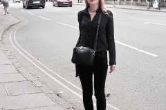 outfit-daytrip-minimal-all-black-oxford-new